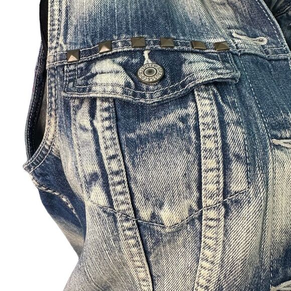 Levi Distressed Denim Women’s Vest (M) - Picture 6 of 7